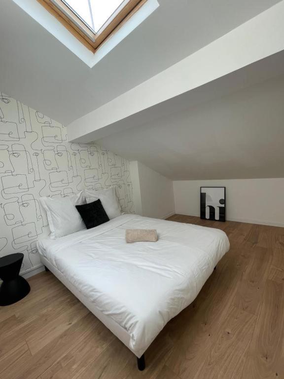 Le Nerolii Apartment ลียง ภายนอก รูปภาพ