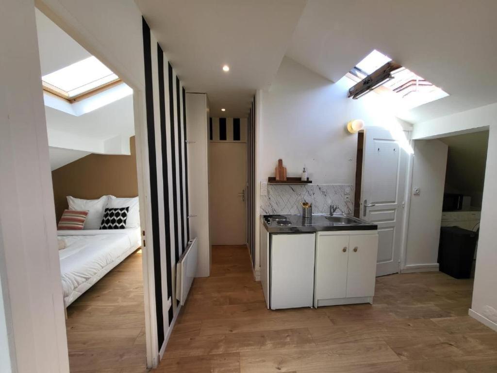 Le Nerolii Apartment ลียง ภายนอก รูปภาพ